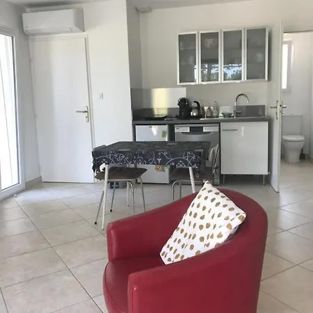 Neuf Climatise Les Fumades-Les Bains